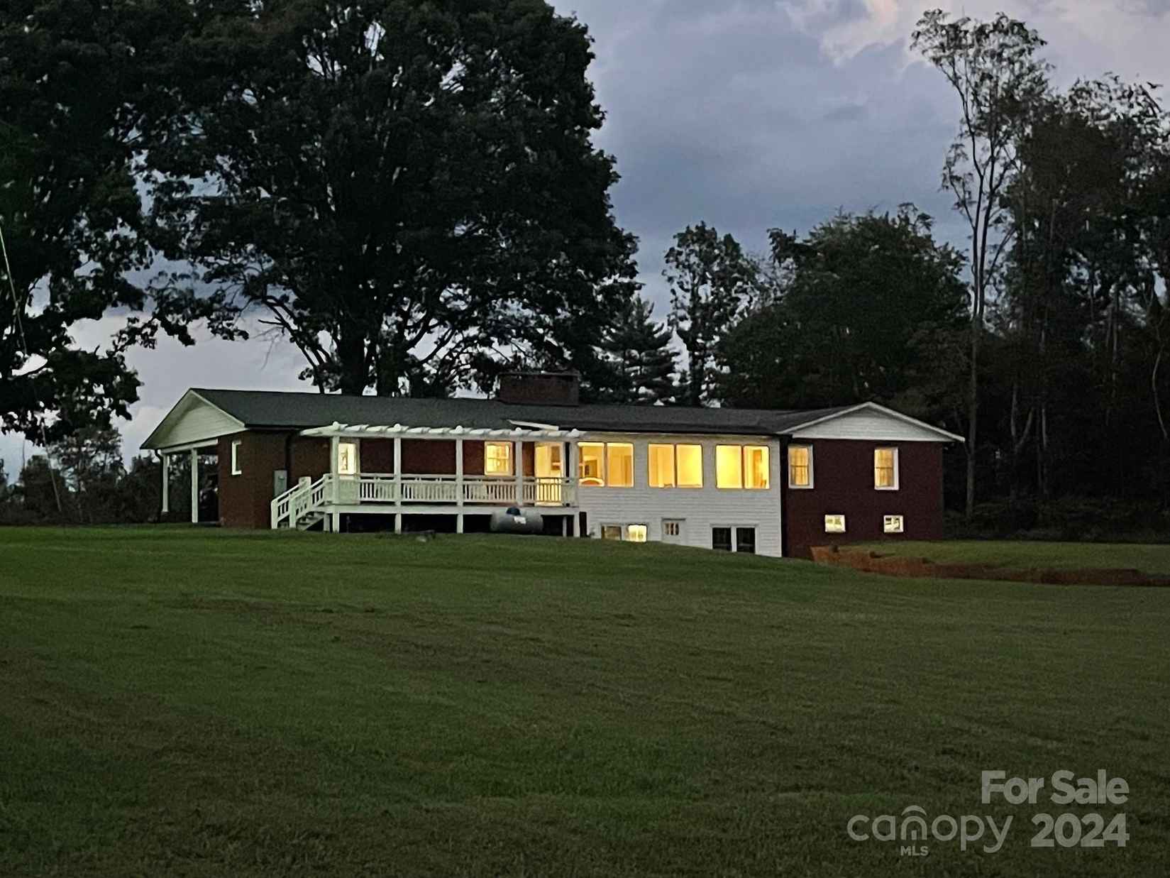 303 Legion Rd  
