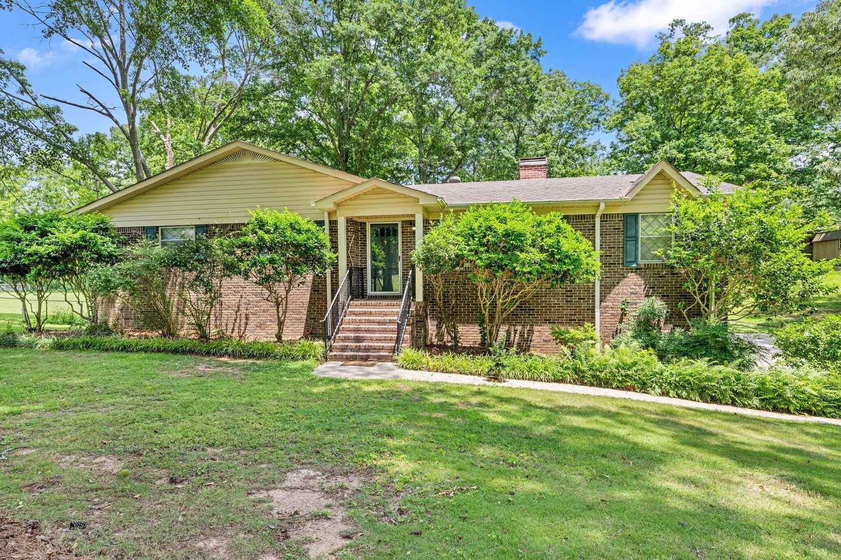 8647 Driftwood Dr  