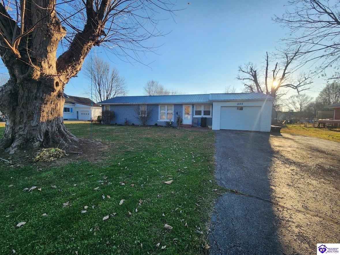 203 Southside Ave  