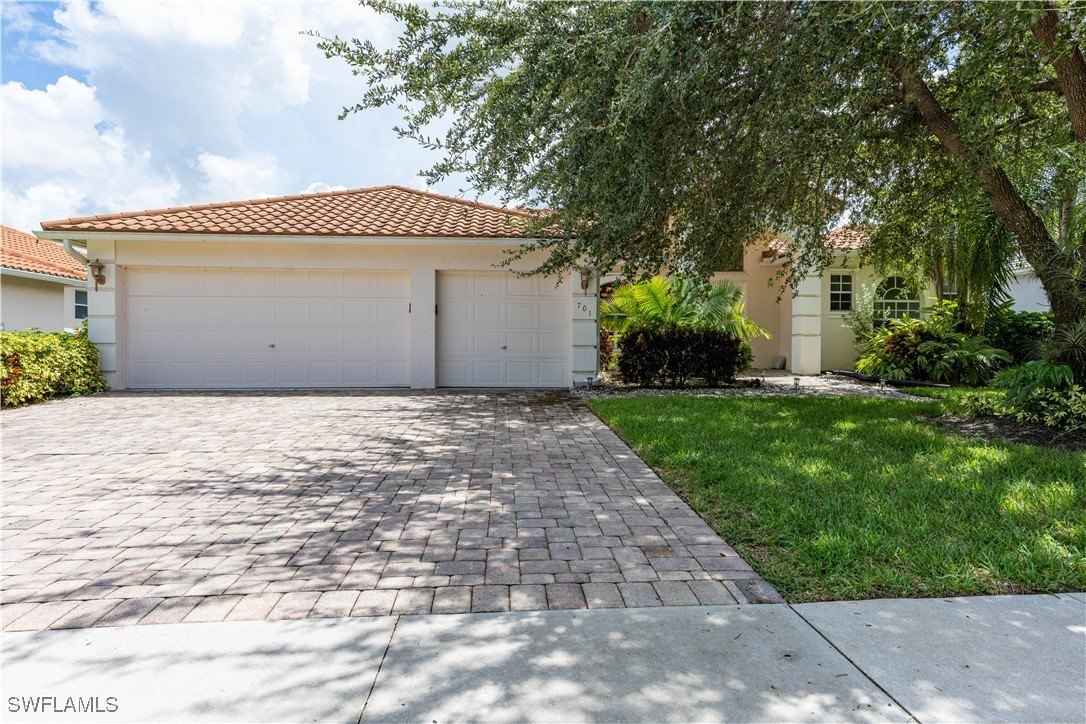 701 Grand Rpds Blvd  
