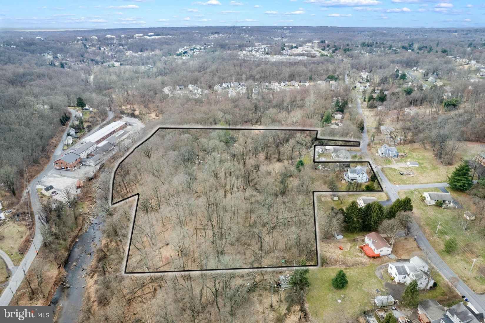 324 CROZERVILLE Rd  