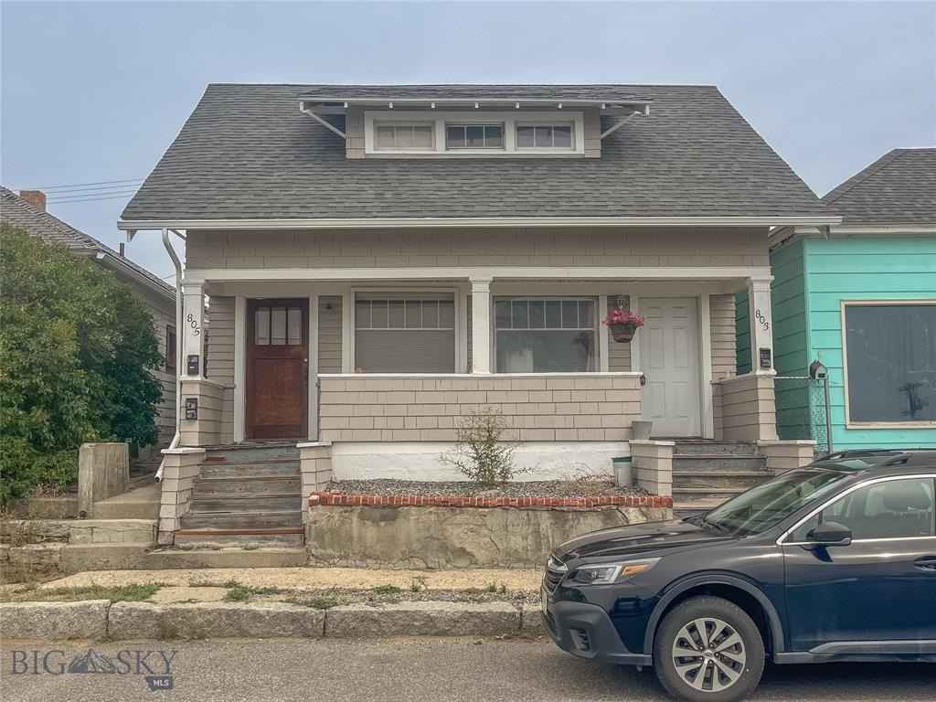 805 Hornet St  