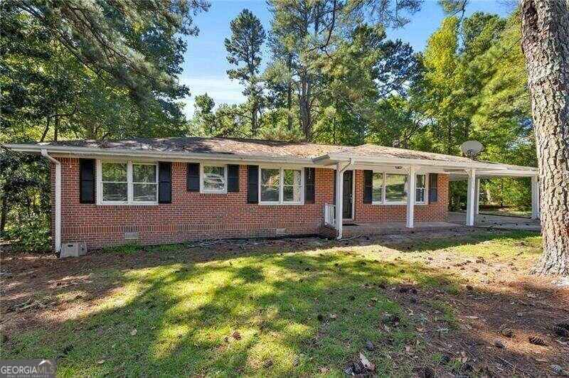3976 Castle  