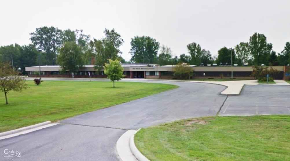 8361 Broadbridge  