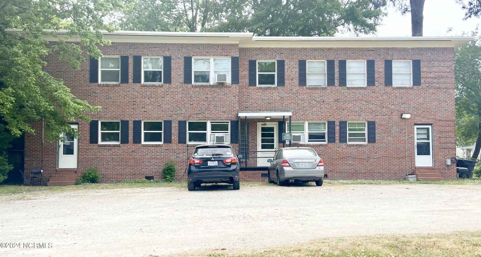 1202 Carolina Ave  