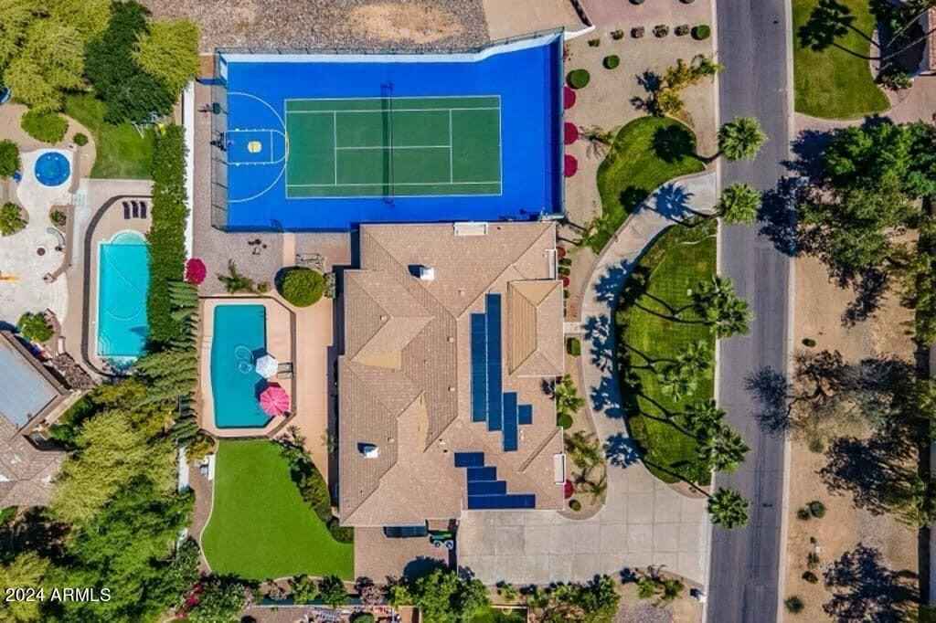 10512 E Cortez Dr  