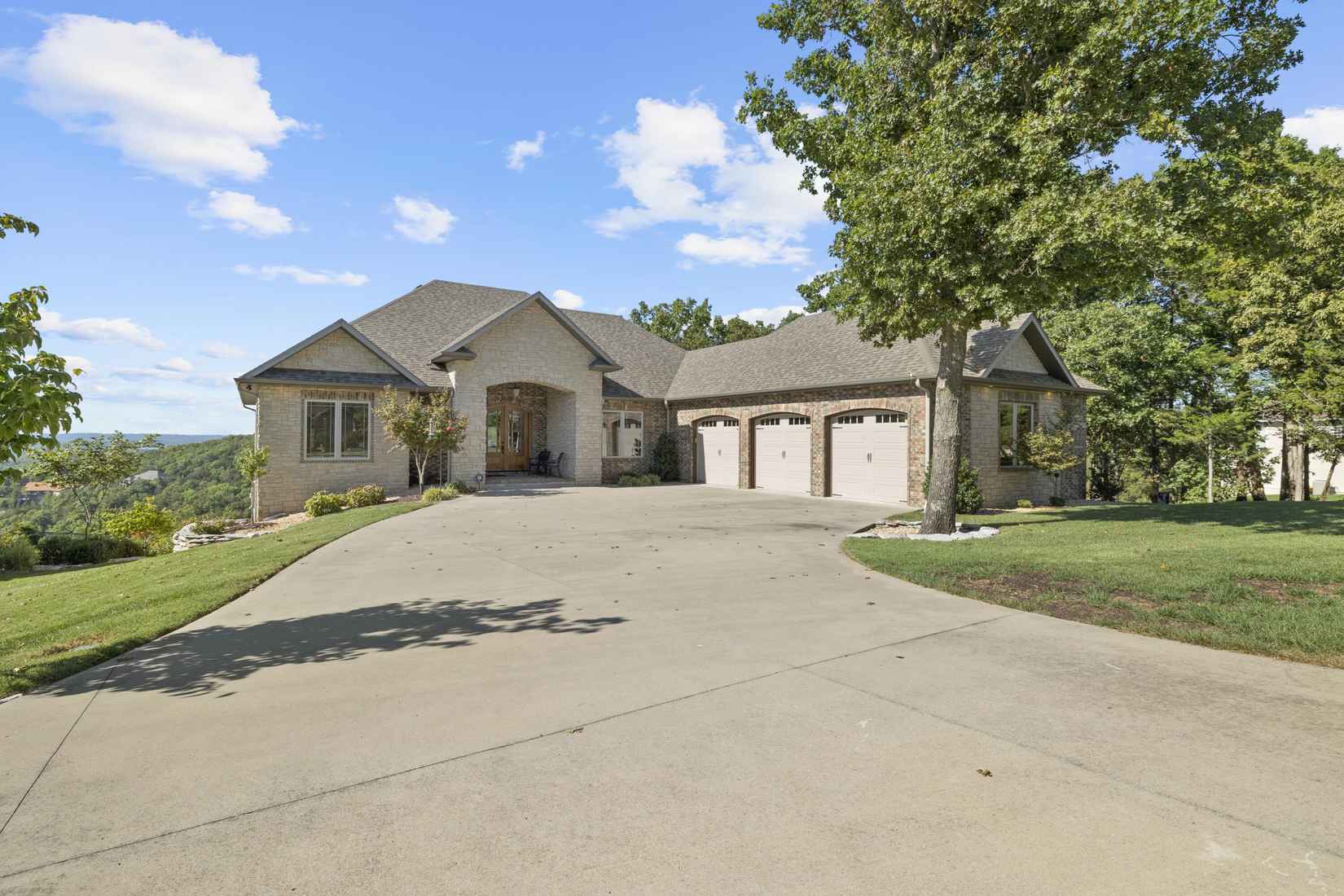 130 Long Bay Cir  