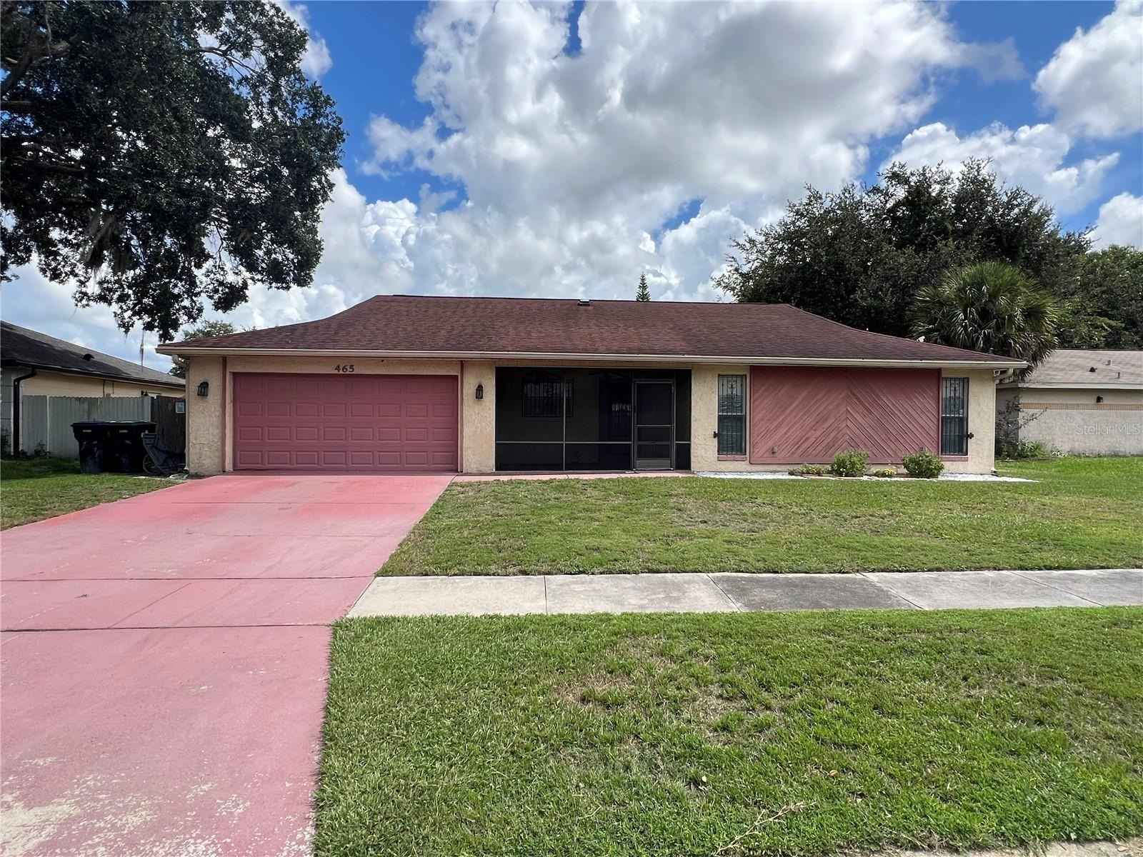 465 Kentucky Woods Ln W  