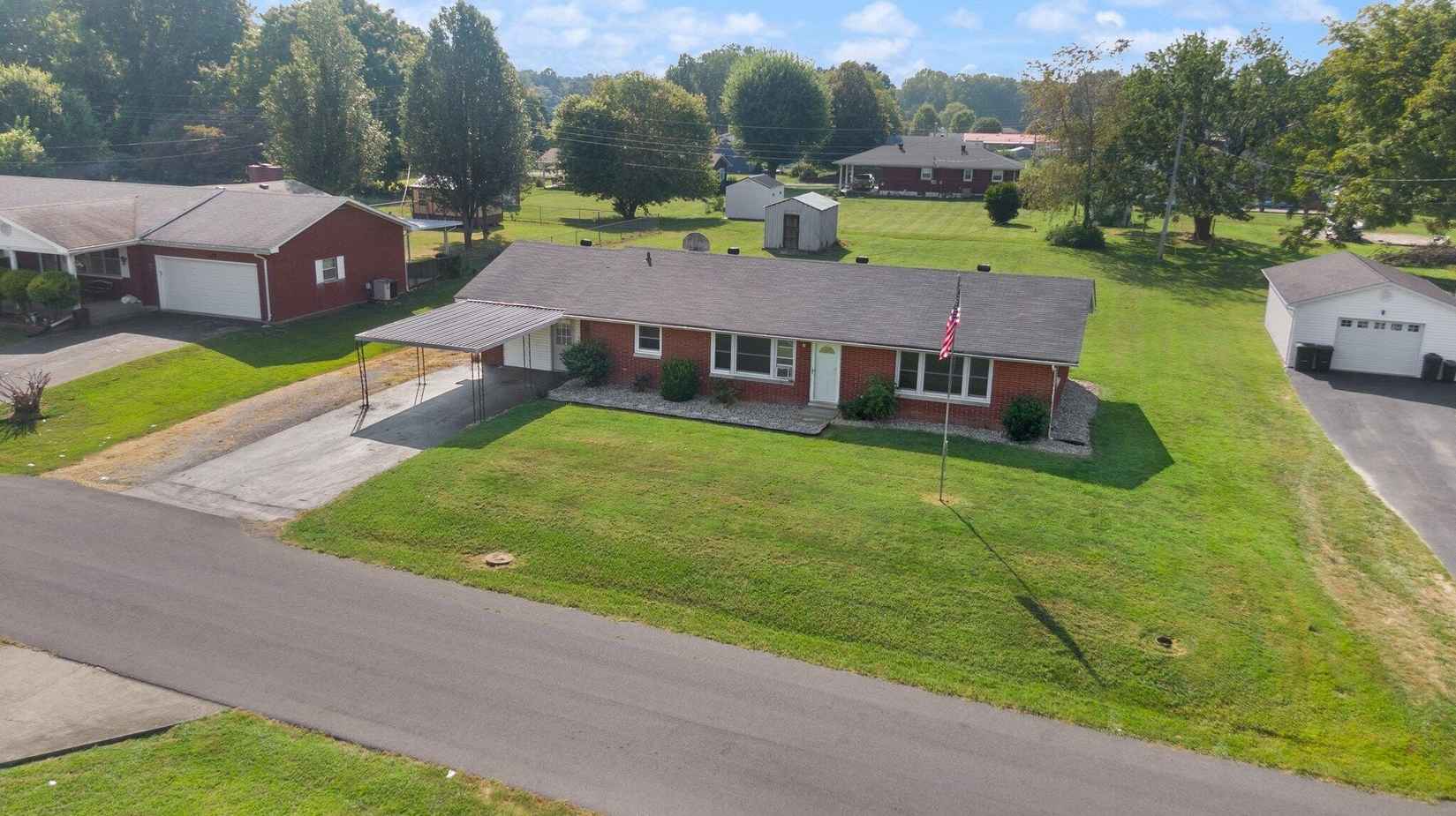 51 Tonkin Dr  