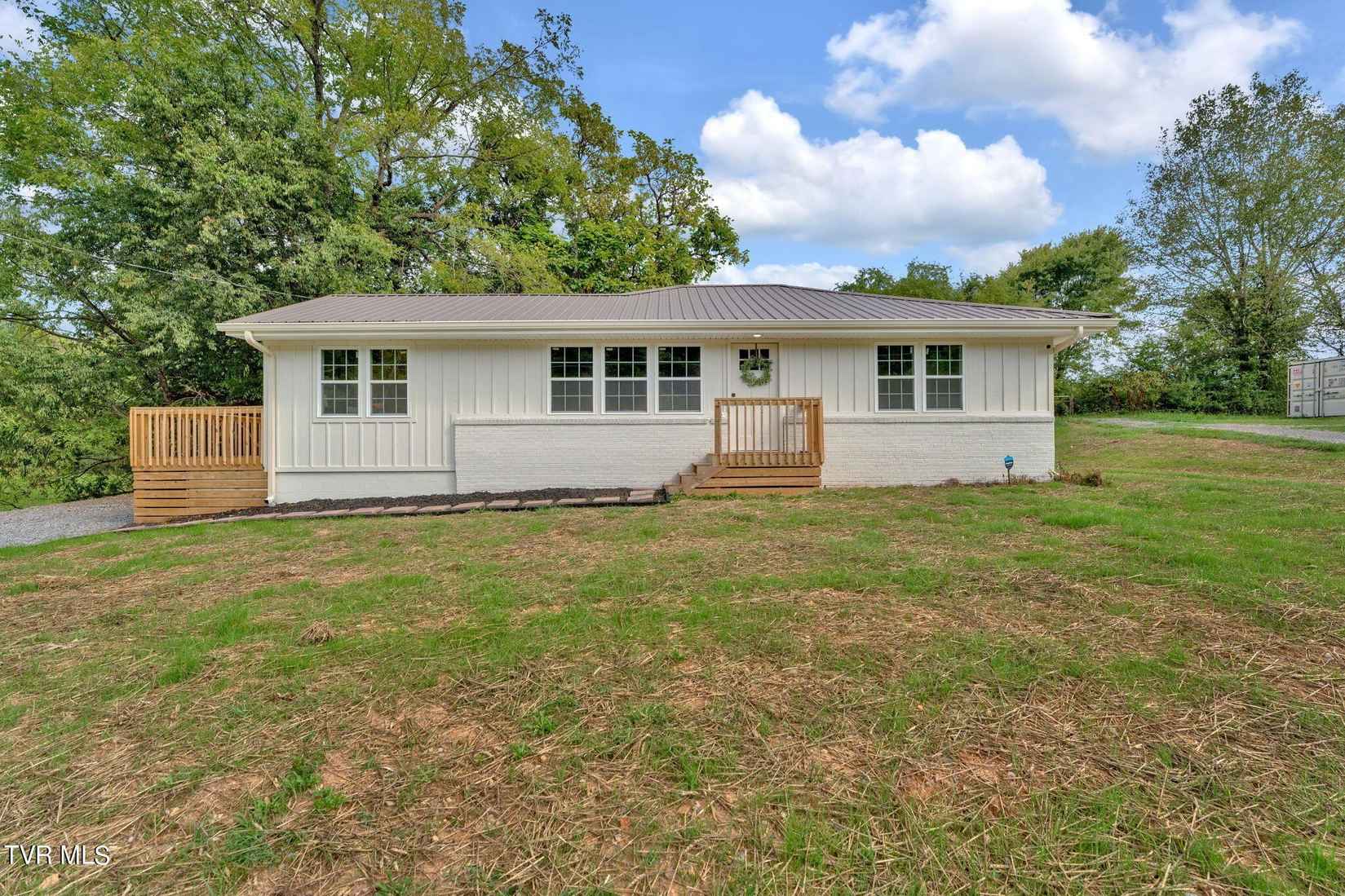 1858 Gray Station Sulphur Spgs Rd  