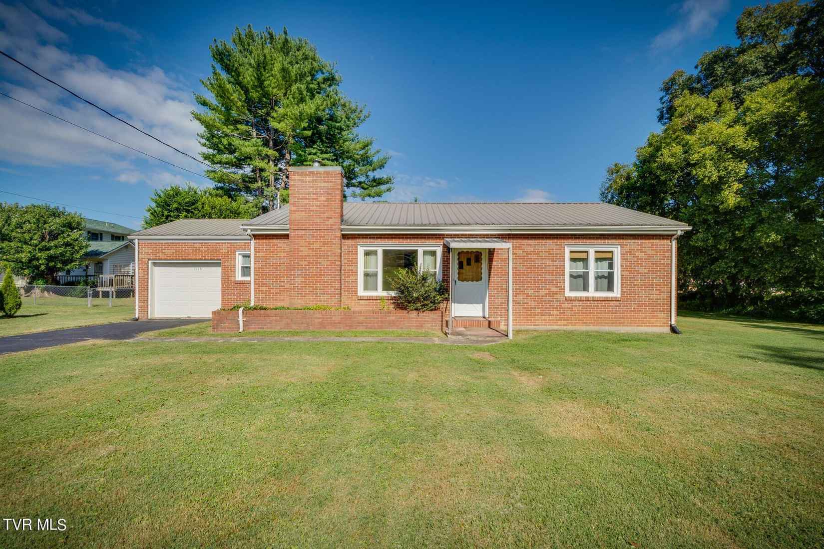 1115 Mountainview Rd  