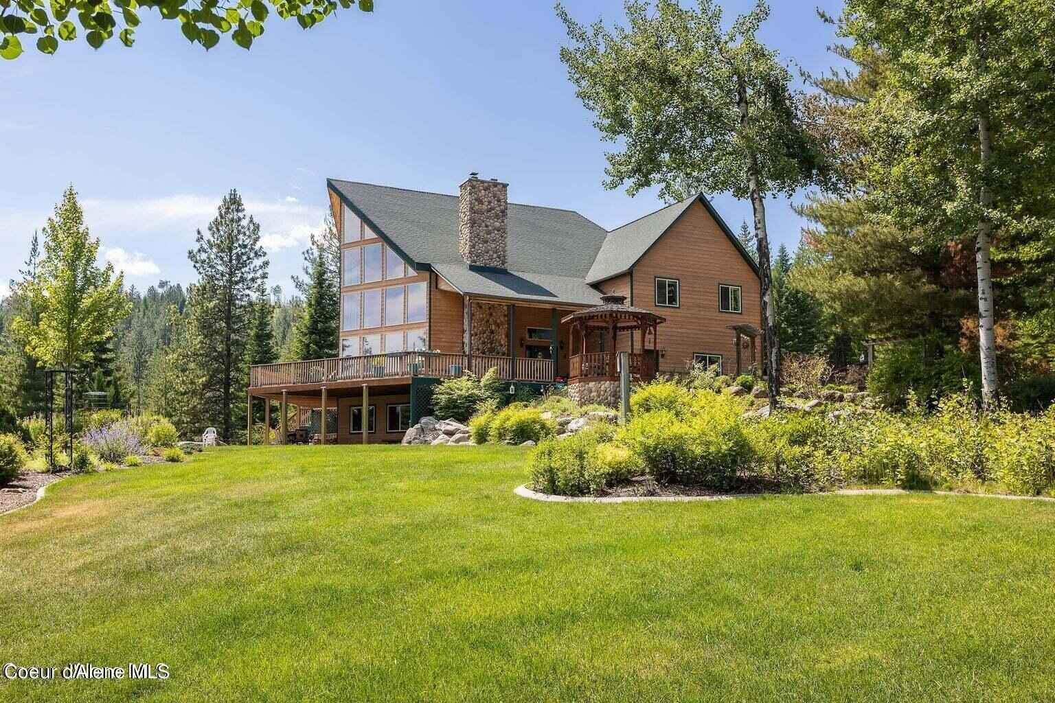 461 Paradise Ln  