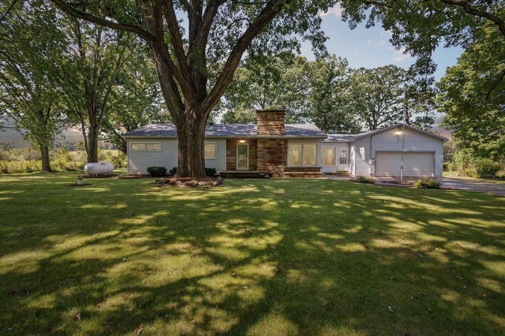 3380 Callahan Rd  