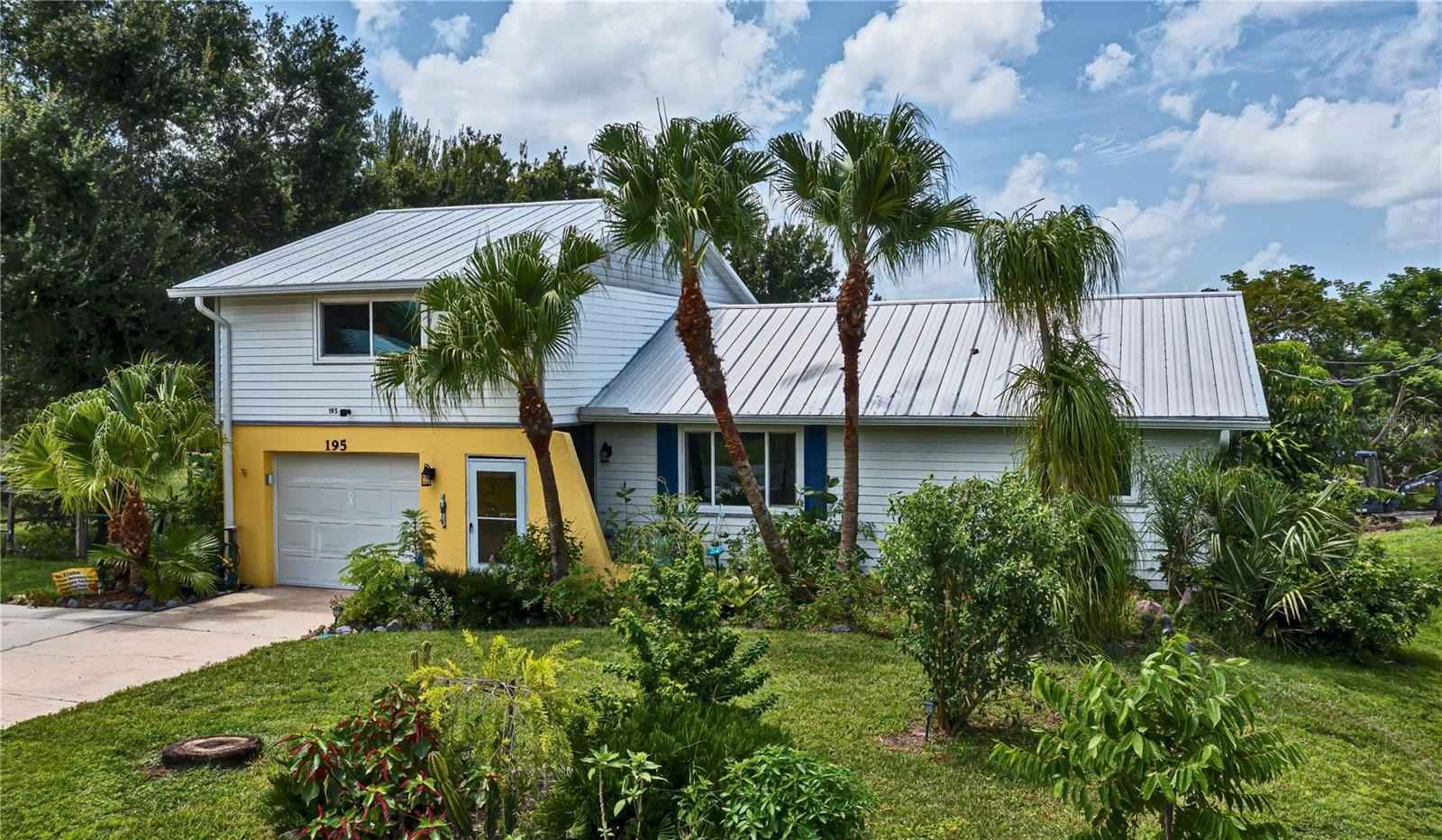 195 SUMMERSET Dr  