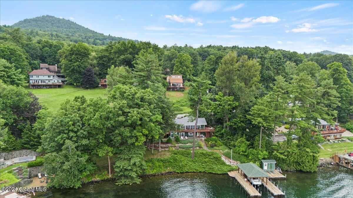 15 Carriage Hl Rd  