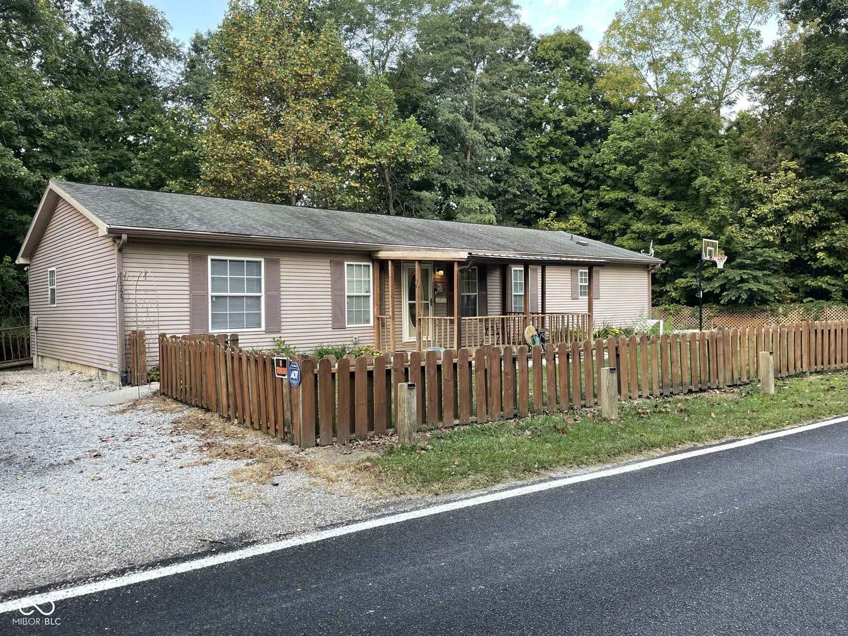 11773 State Hwy 243  