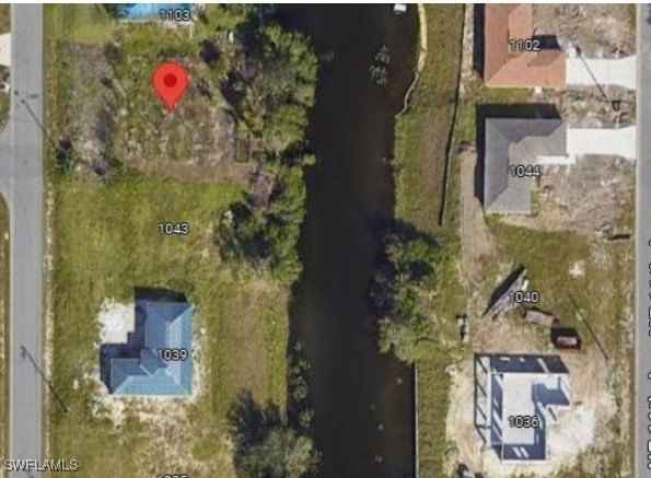 1101 NE 10th Pl  