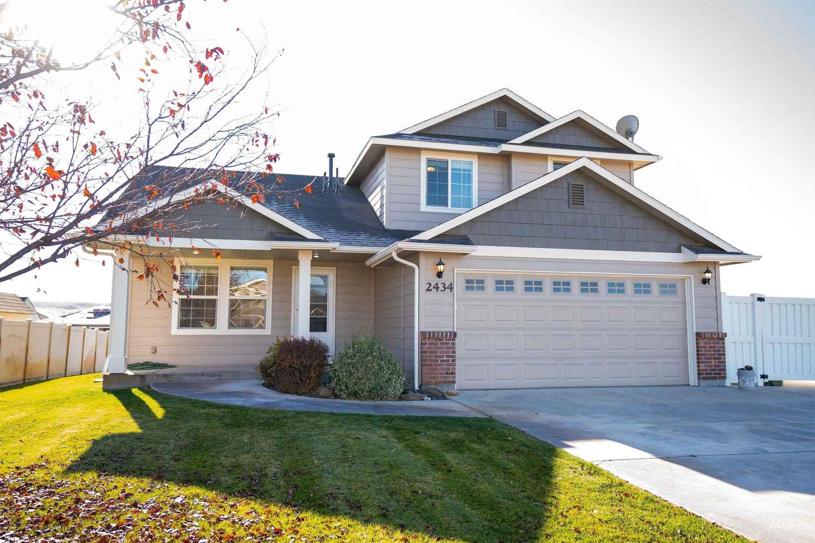 2434 Ne 15th Ave  