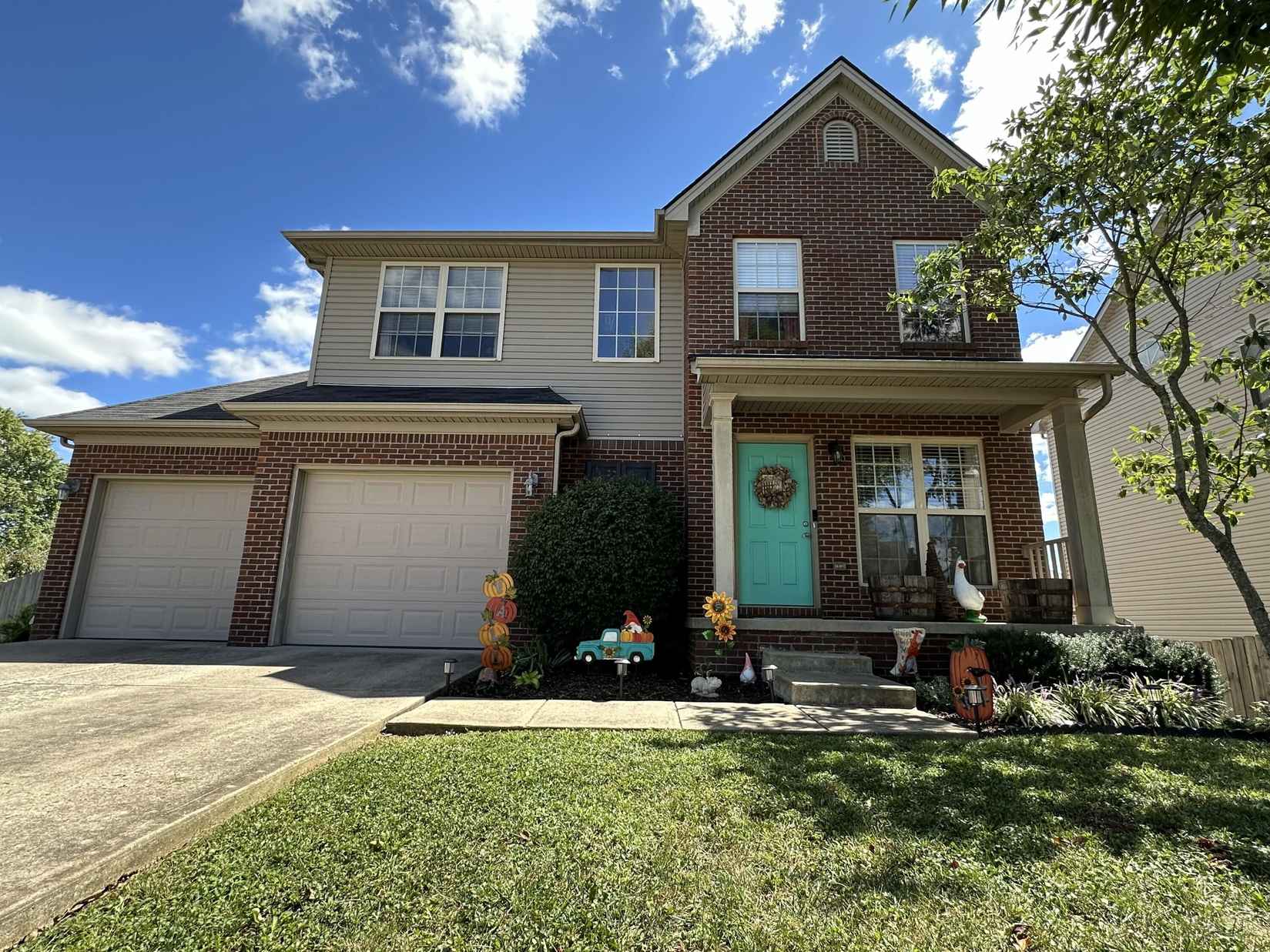 110 Ellen Ct  
