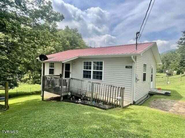 1743 Dry Crk Rd  