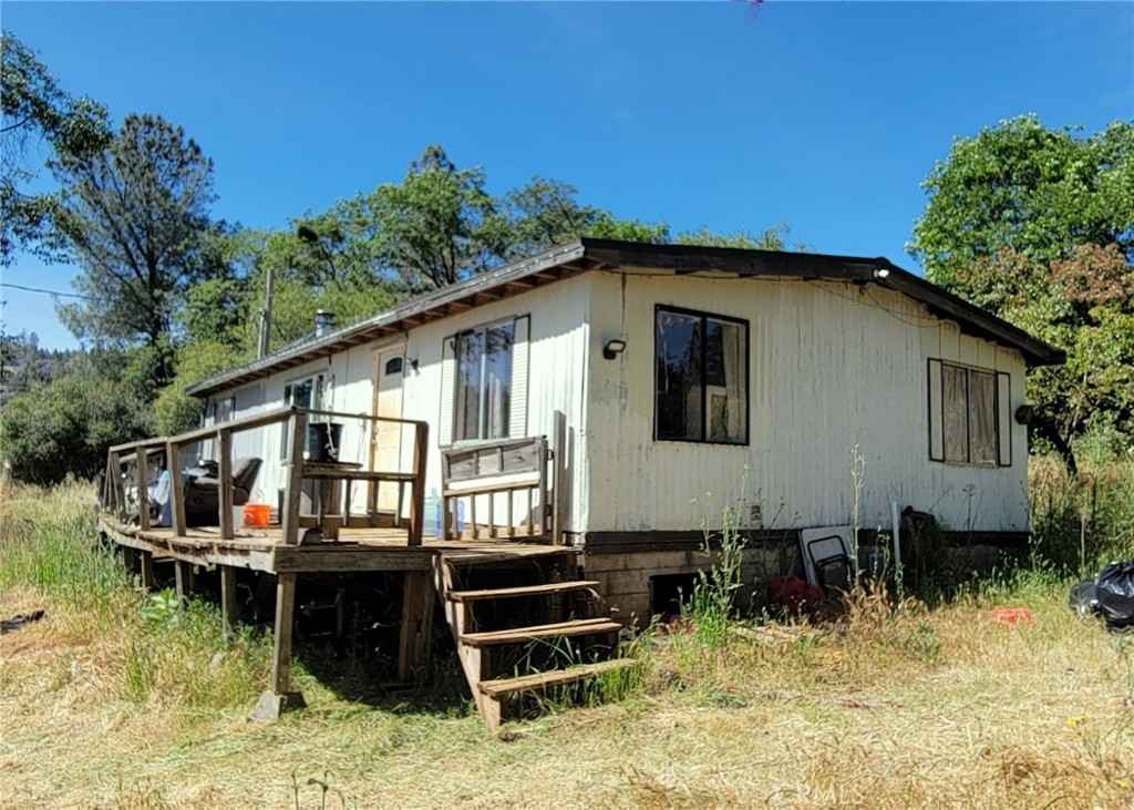 40 Feather Ridge Way  