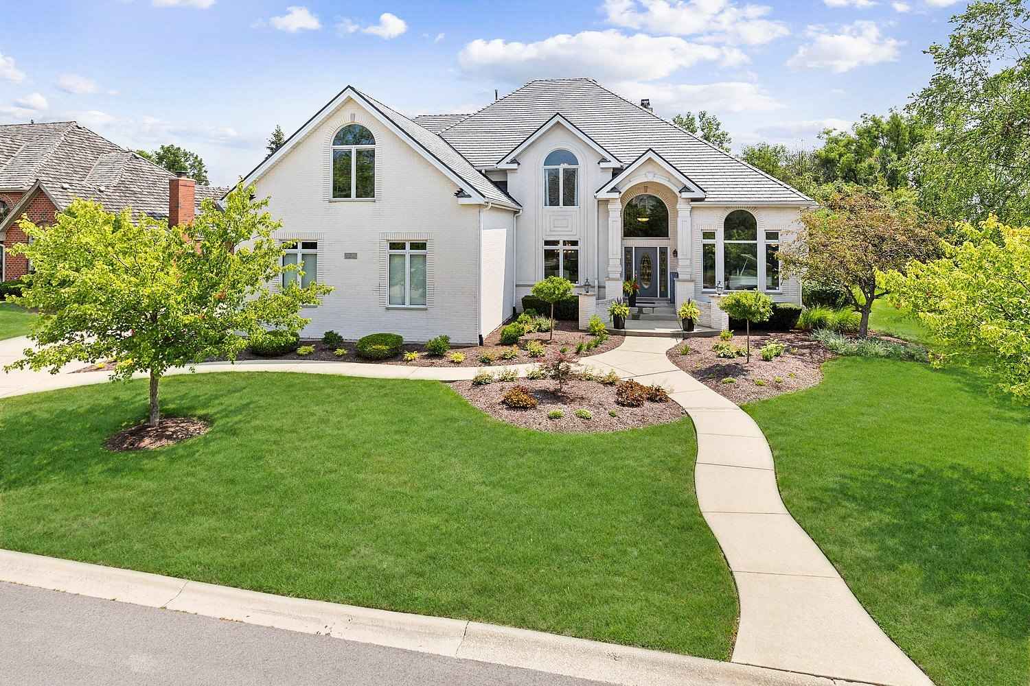 3 Firethorn Ct  