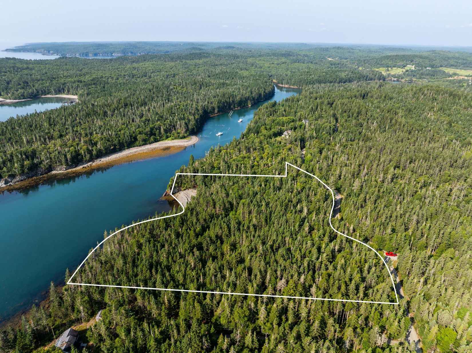 26 27 28 2 Havenhurst Rd  