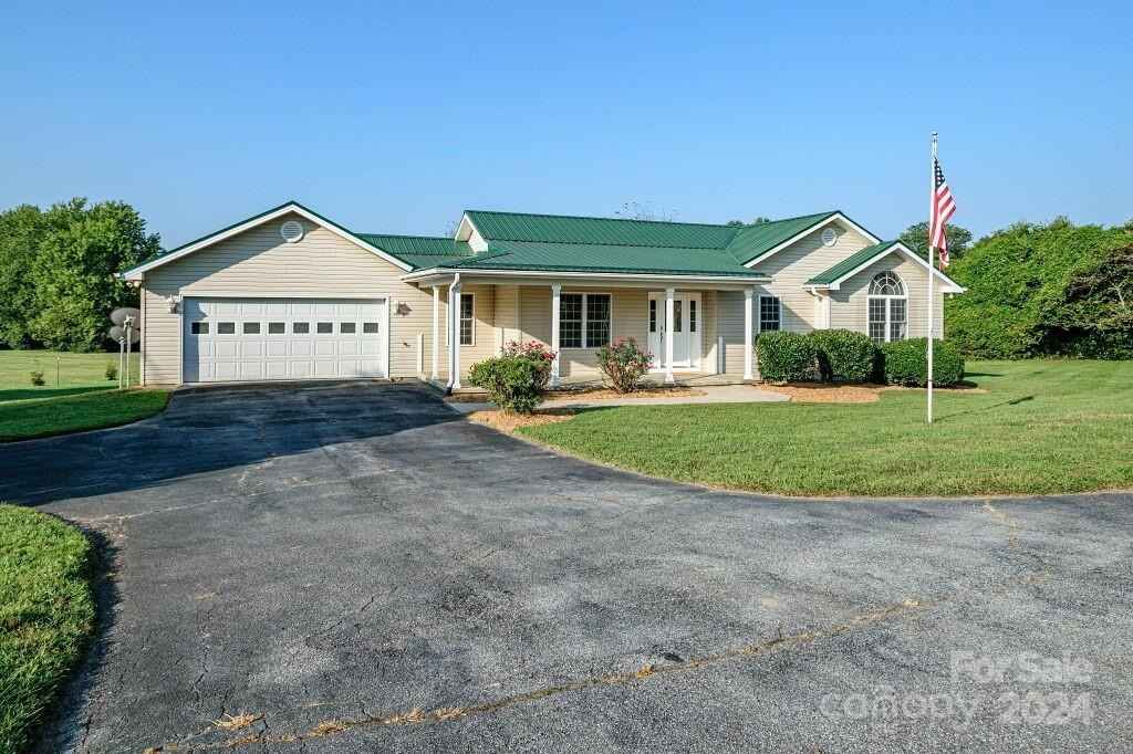 29 Cathy Ct  