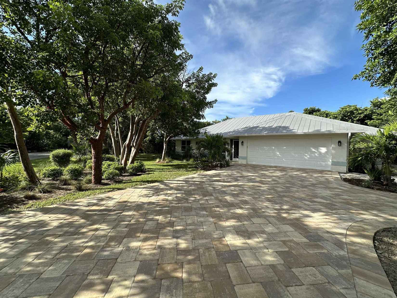 1985 Wild Lime Dr  