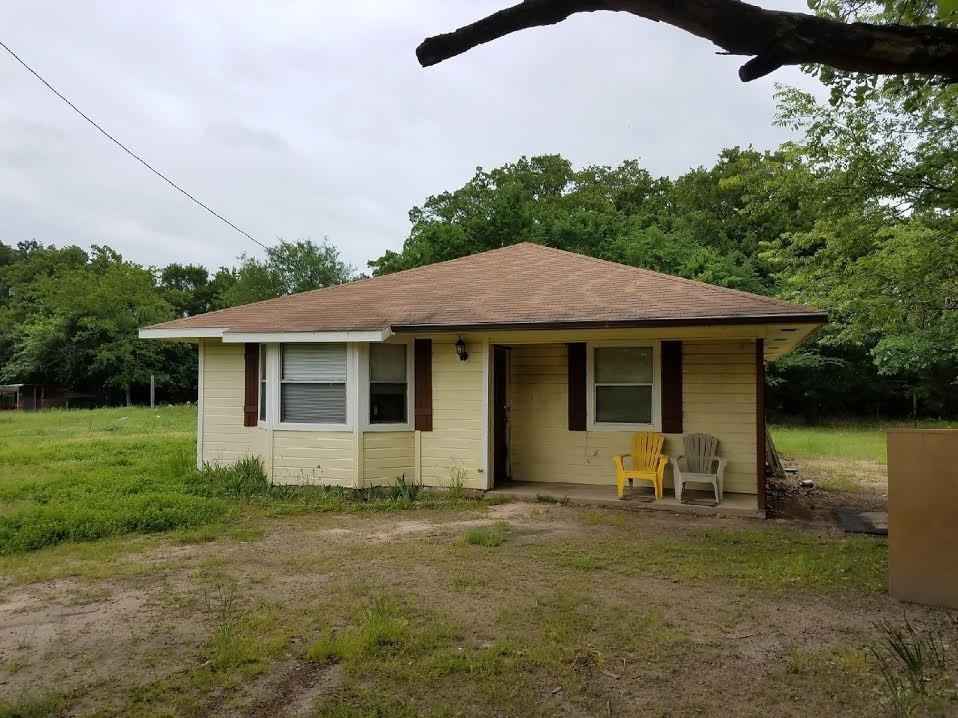 9647 Moffitt Ln  
