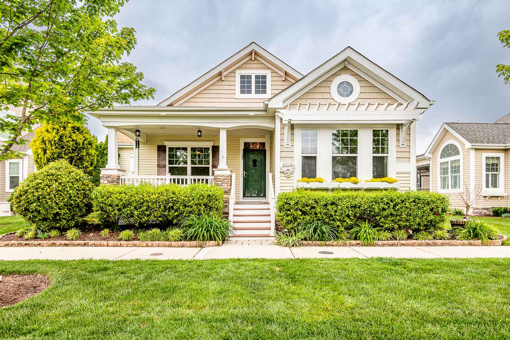 107 Heritage Blvd  