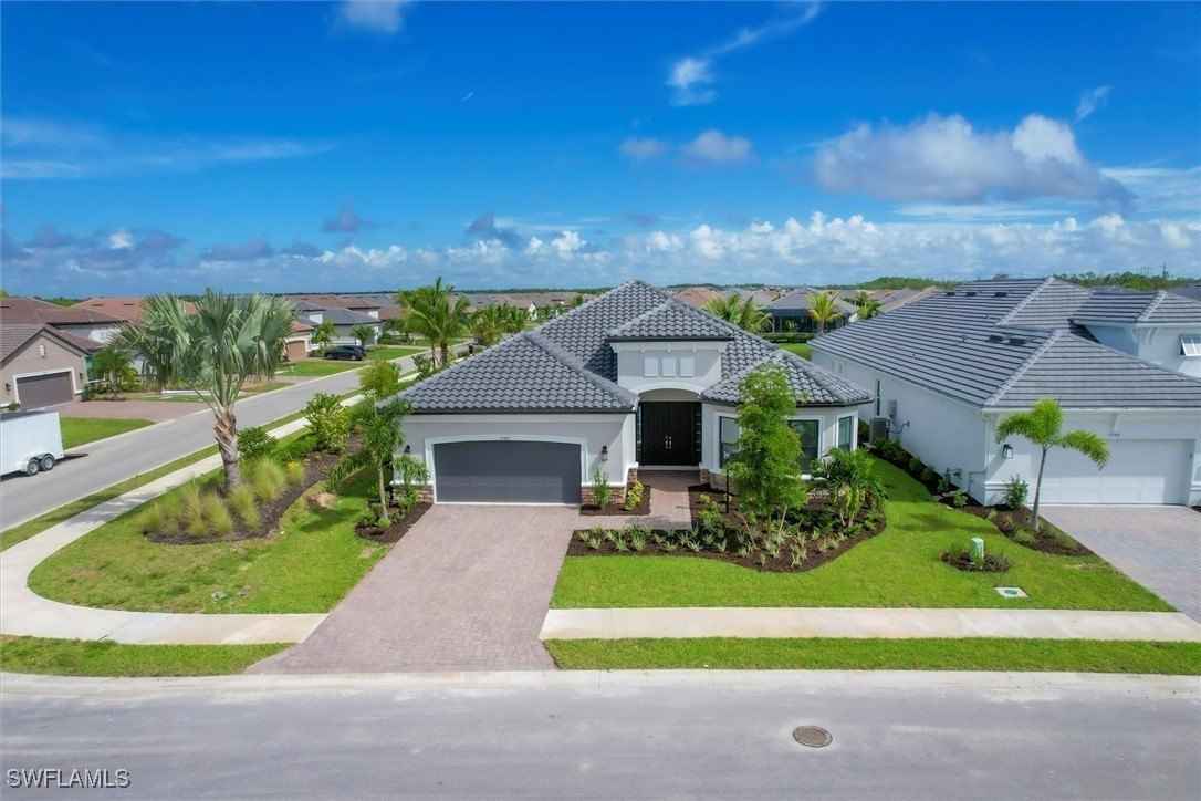 11902 Raggio Dr  