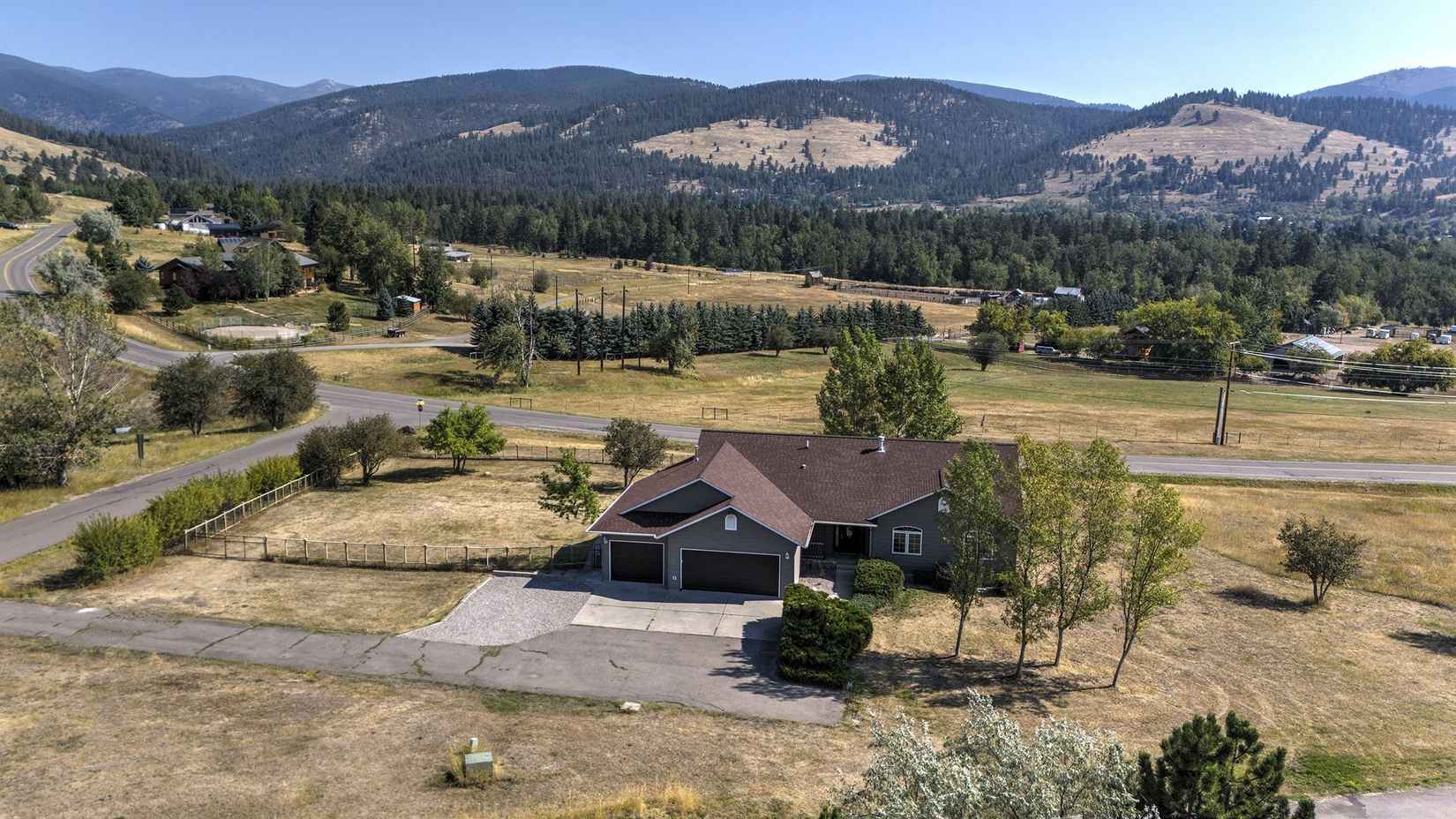 3545 Duncan Dr  