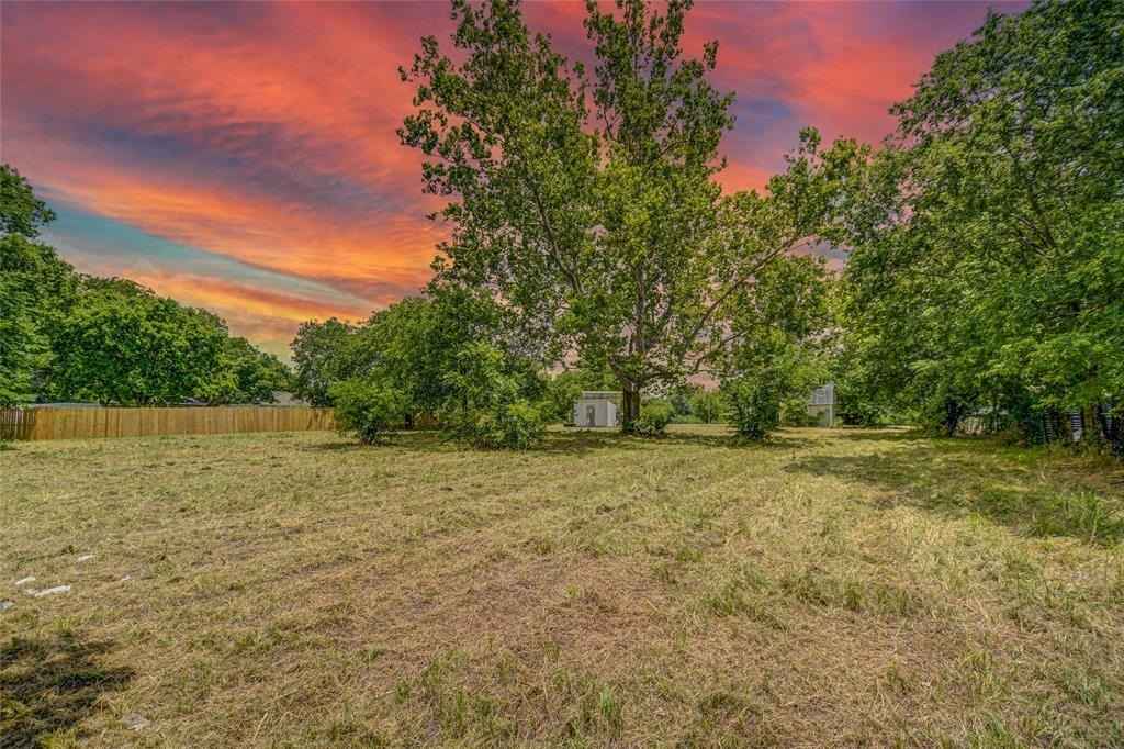 500 W Pecan St  