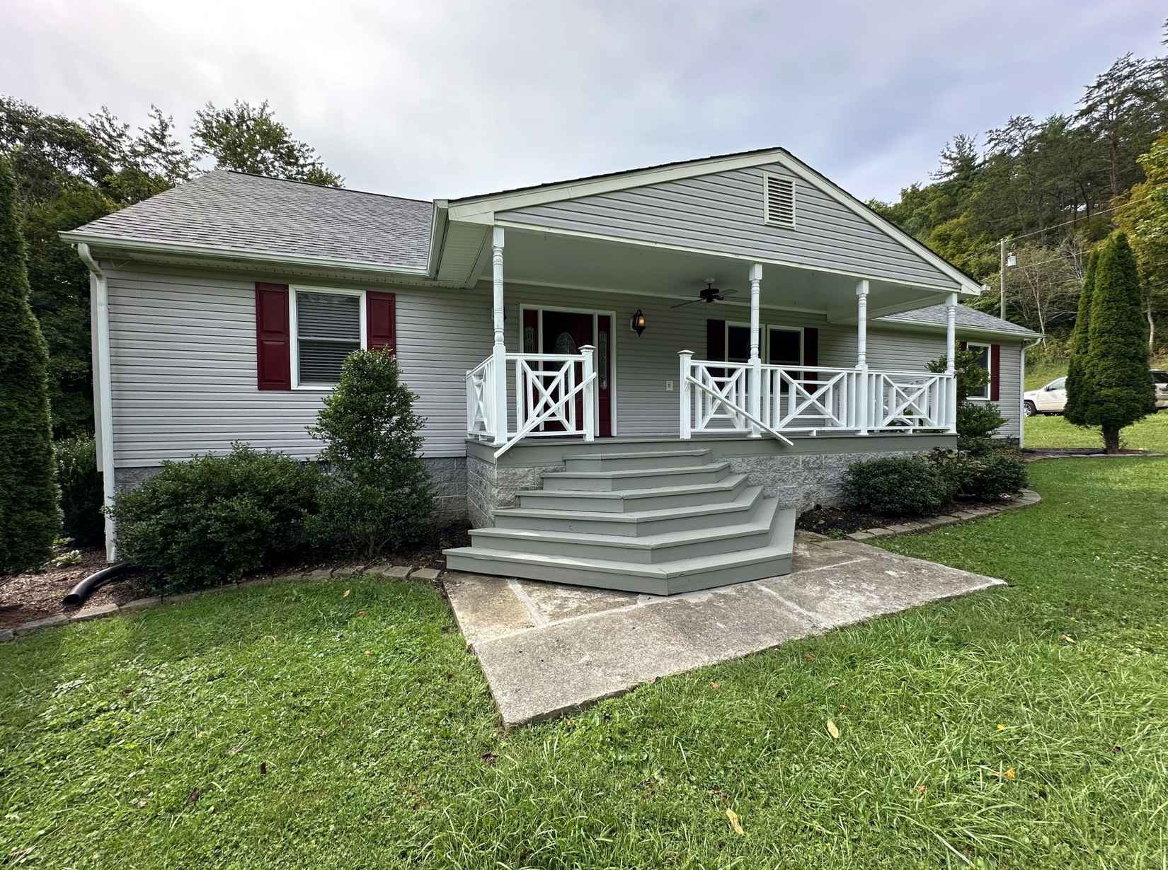 6295 Tuckahoe Rd  