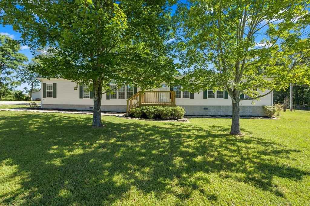 3602 Lee Cemetery Rd  