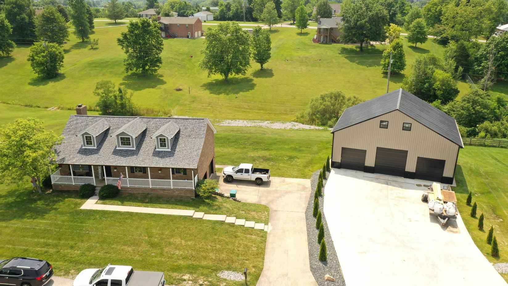 1029 Echo Vly Dr  