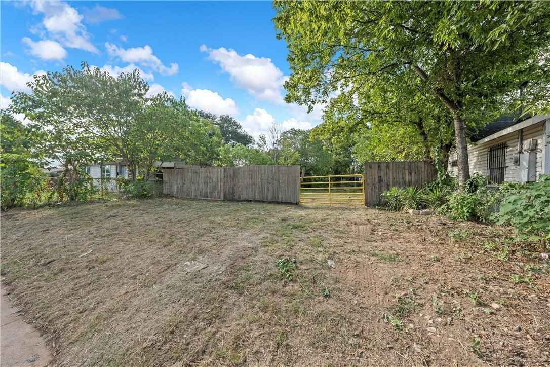 1124 Faulkner Ln  