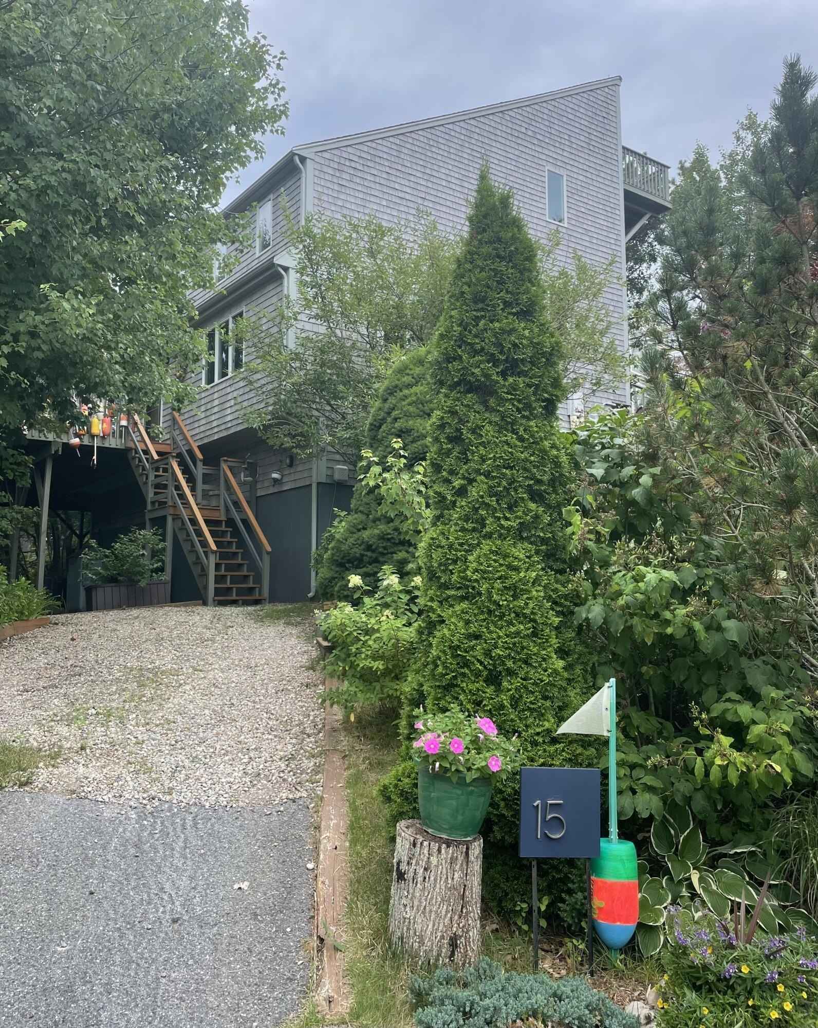 15 SOMERSET RD  