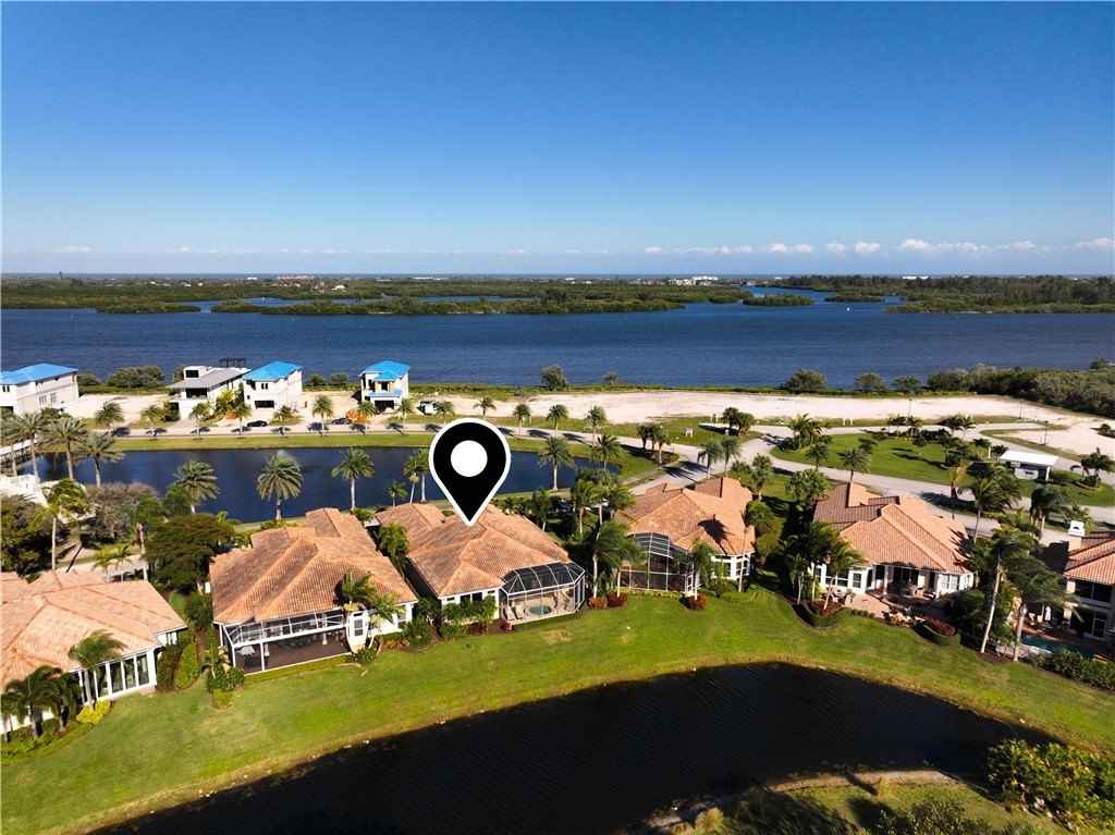 4821 River Vlg Dr  