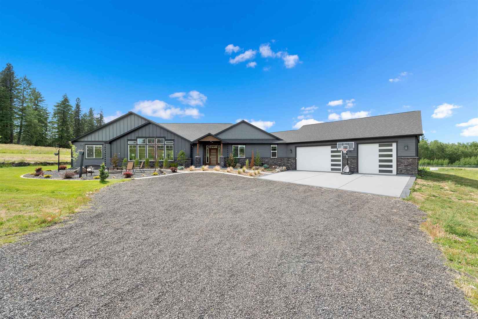 32611 N Elk Chattaroy Rd  
