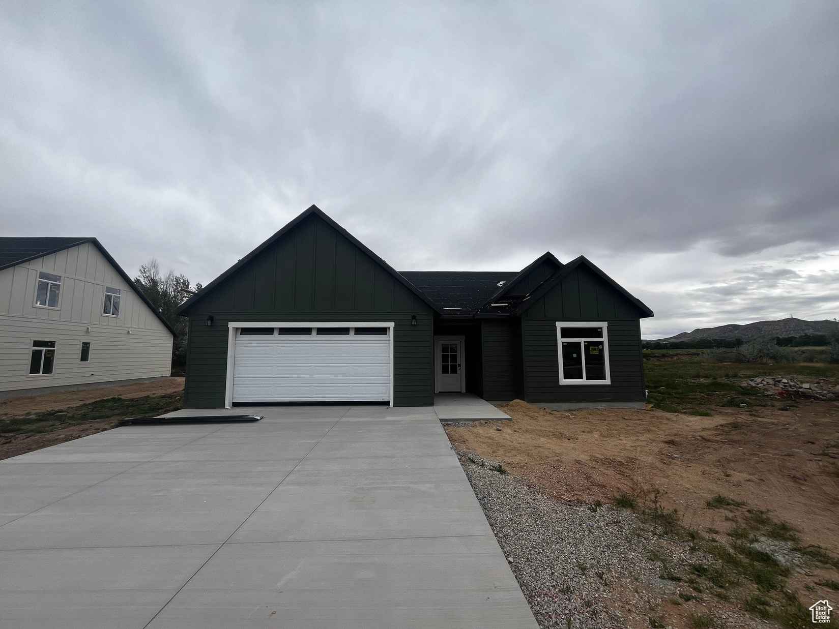 1639 W 1290 N  