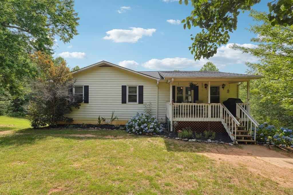 161 Mountain Laurel Dr  