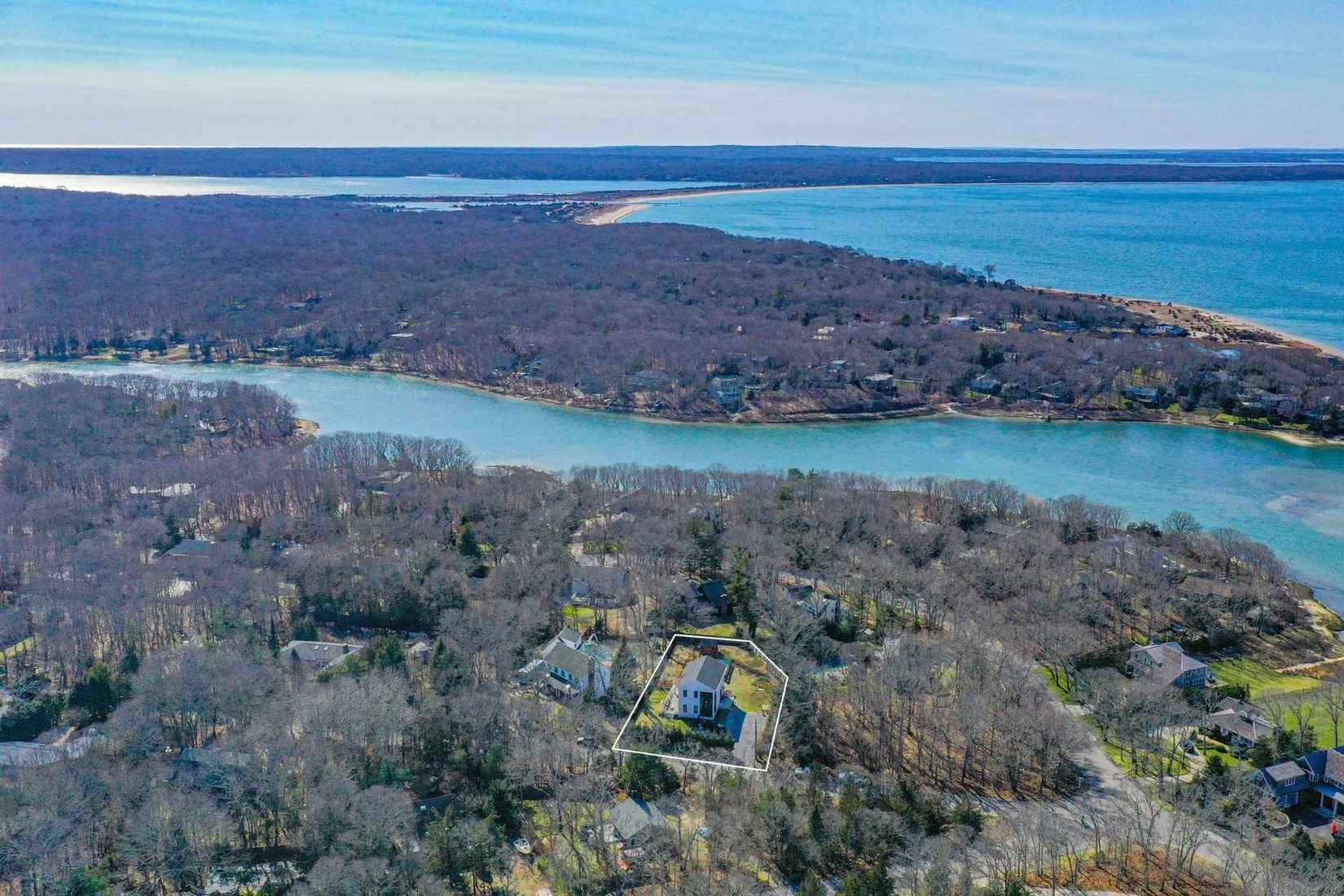 164 Pembroke Dr  