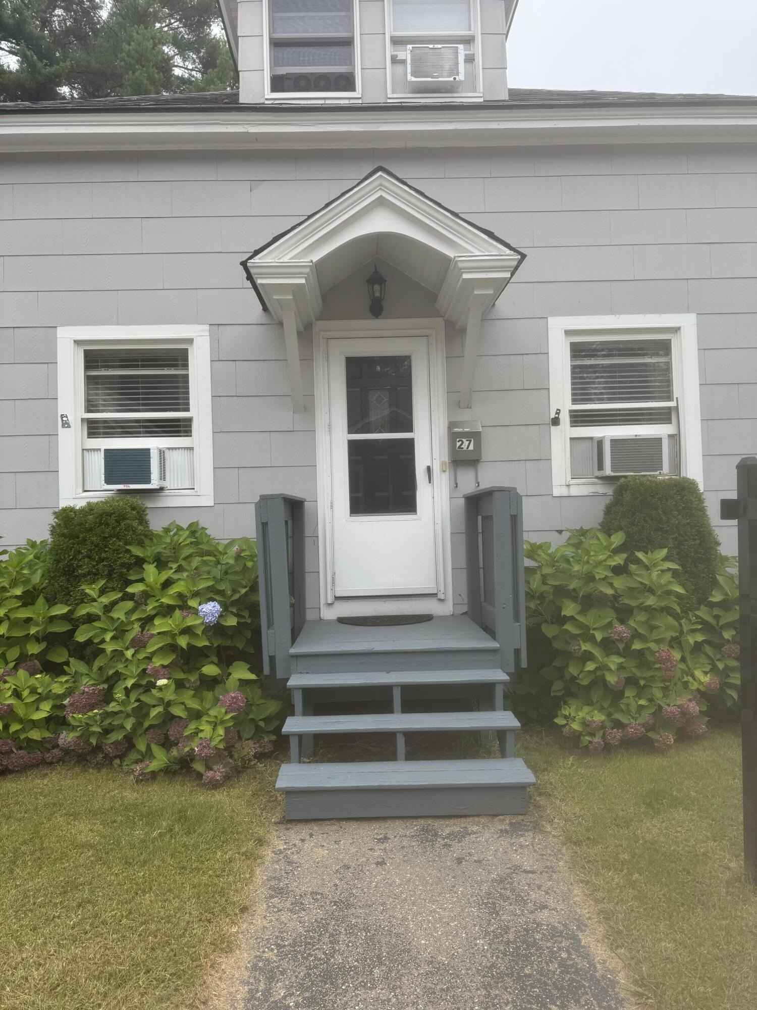 27 Weeman St  