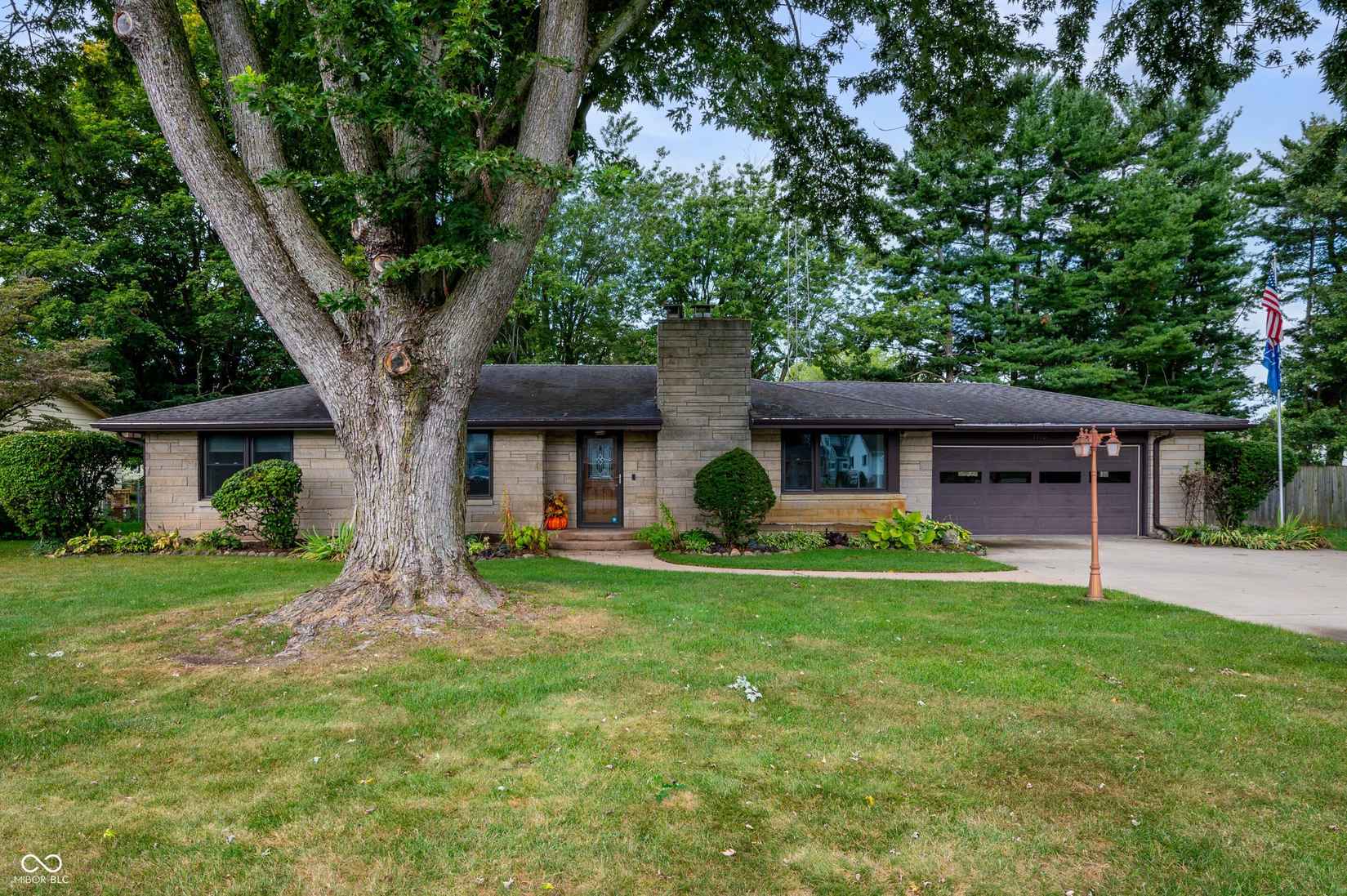 1710 Ewing Rd  