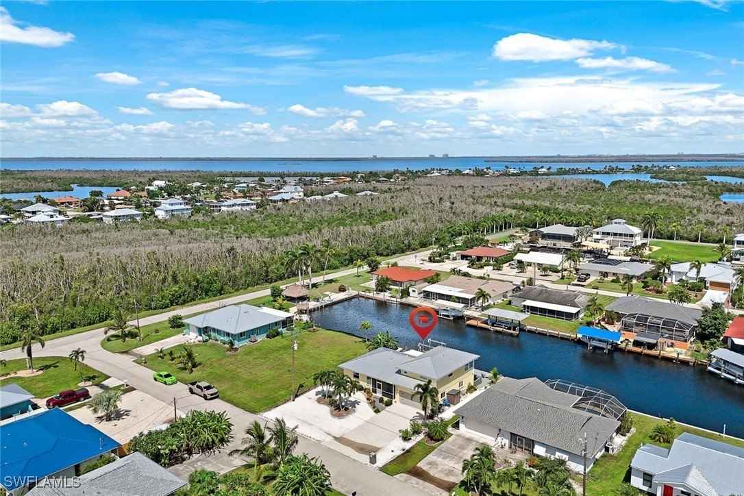 2468 Sapodilla Ln  