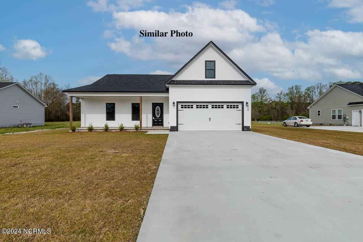 2636 Kinston Hwy  