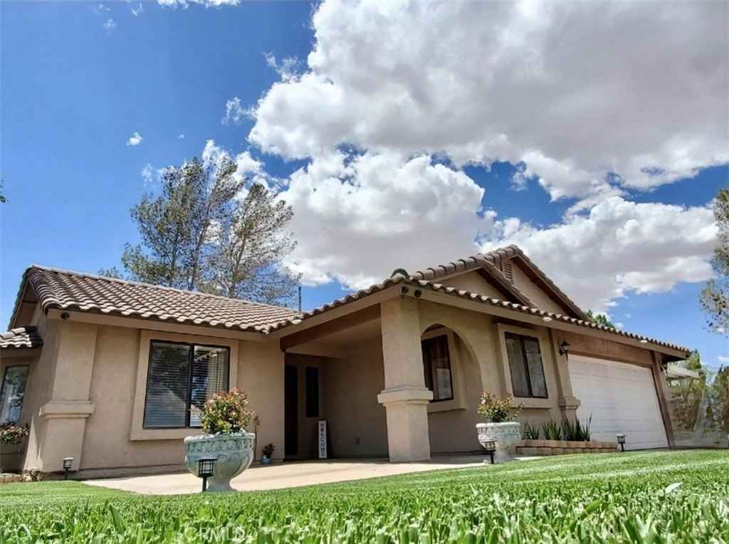 13436 Calcite Ave  