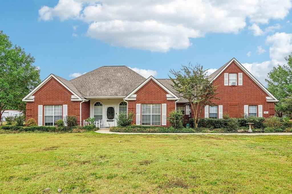 4077 County Rd 2700  